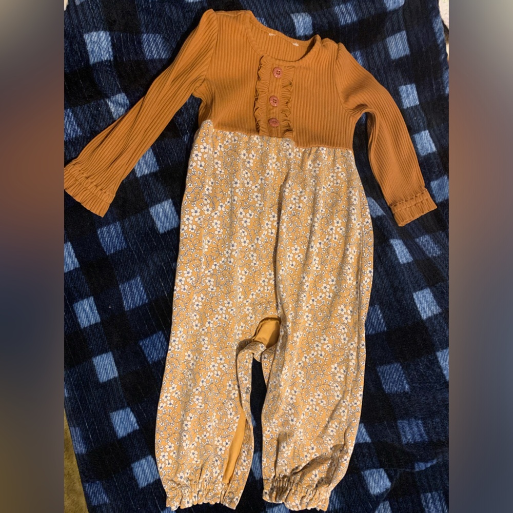 Matilda Jane size 18-24 months. Tag cut out.